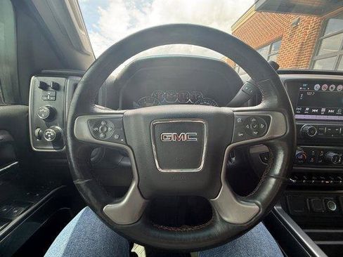 Used 2018 GMC Sierra 2500 SLT w/ Duramax Plus Package AWD/4WD image 23