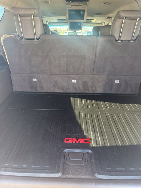 Used 2020 GMC Yukon XL Denali w/ Denali Premium Package AWD/4WD image 31