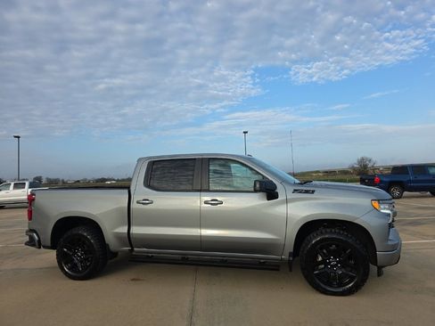Used 2023 Chevrolet Silverado 1500 RST image 4
