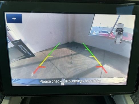 Used 2021 Ford Explorer 4WD w/ Class III Trailer Tow Package image 26