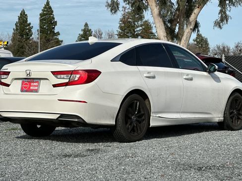Used 2020 Honda Accord LX image 3