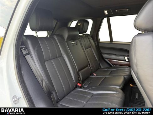Used 2016 Land Rover Range Rover Supercharged AWD/4WD image 18