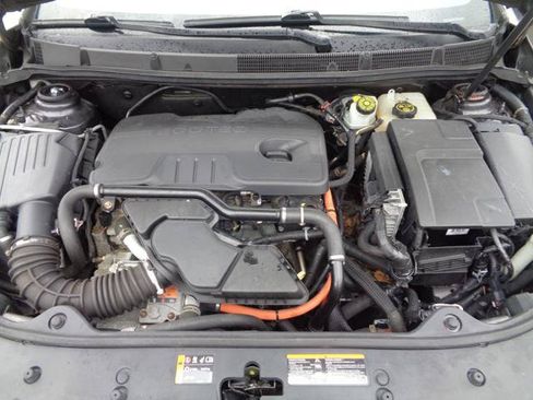 Used 2013 Buick LaCrosse FWD image 31