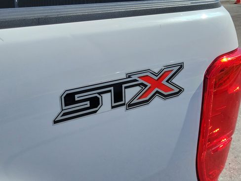 Used 2019 Ford Ranger XL w/ Equipment Group 101A Mid image 10