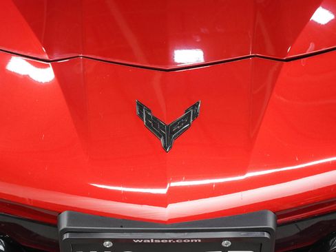 Used 2025 Chevrolet Corvette Z06 w/ Stealth Interior Trim Package RWD image 40