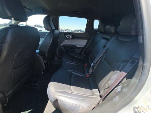 Used 2025 Jeep Compass Limited AWD/4WD image 11