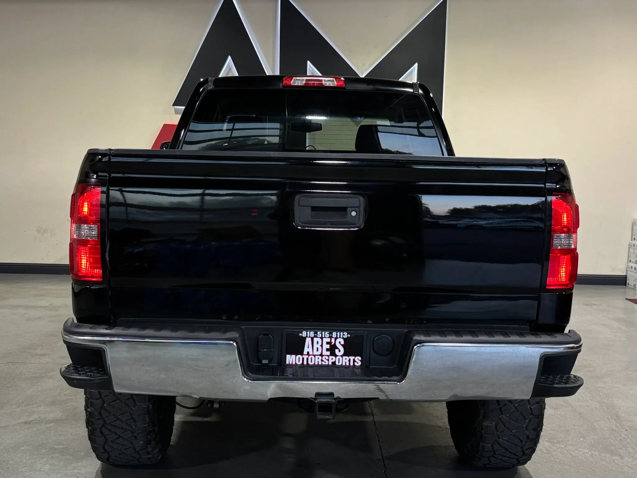 Used 2015 GMC Sierra 1500 SLE w/ SLE Value Package AWD/4WD image 5