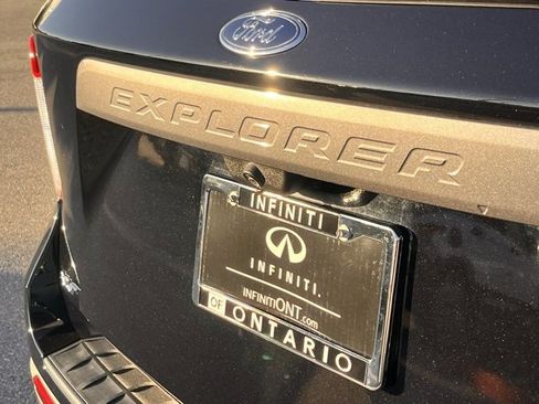 Used 2022 Ford Explorer XLT w/ Equipment Group 202A image 36