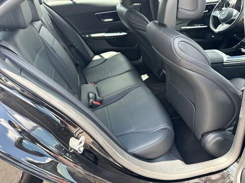 Used 2025 Mercedes-Benz C 300 Sedan image 15