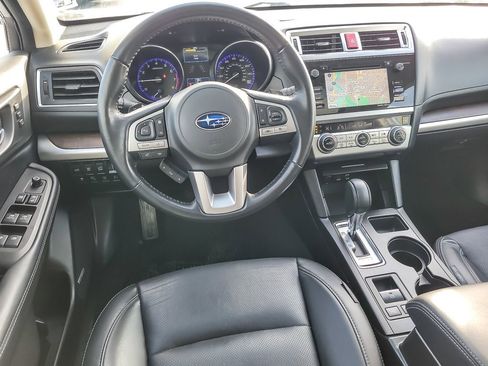 Used 2016 Subaru Outback 3.6R Limited image 9