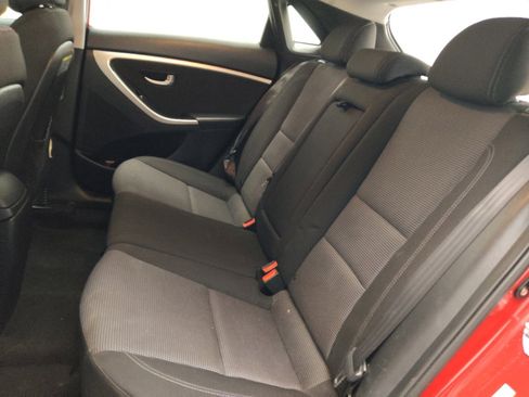 Used 2016 Hyundai Elantra GT FWD image 18