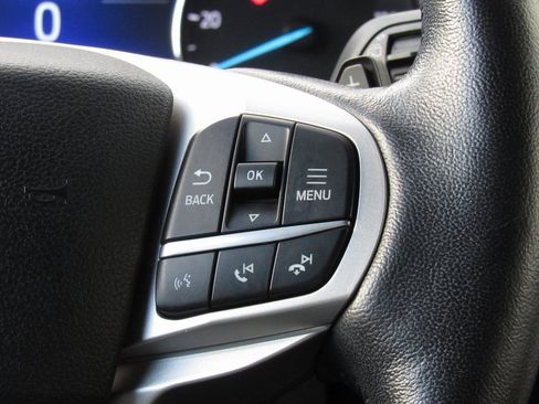 Used 2021 Ford Explorer XLT w/ Equipment Group 202A image 29