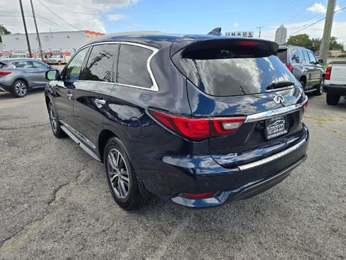 Used 2019 INFINITI QX60 Luxe w/ Essential Package image 7