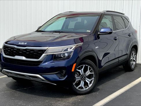 Used 2023 Kia Seltos EX image 1