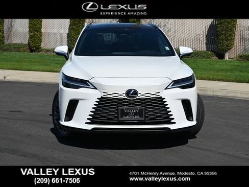 New 2026 Lexus RX 450h AWD image 2