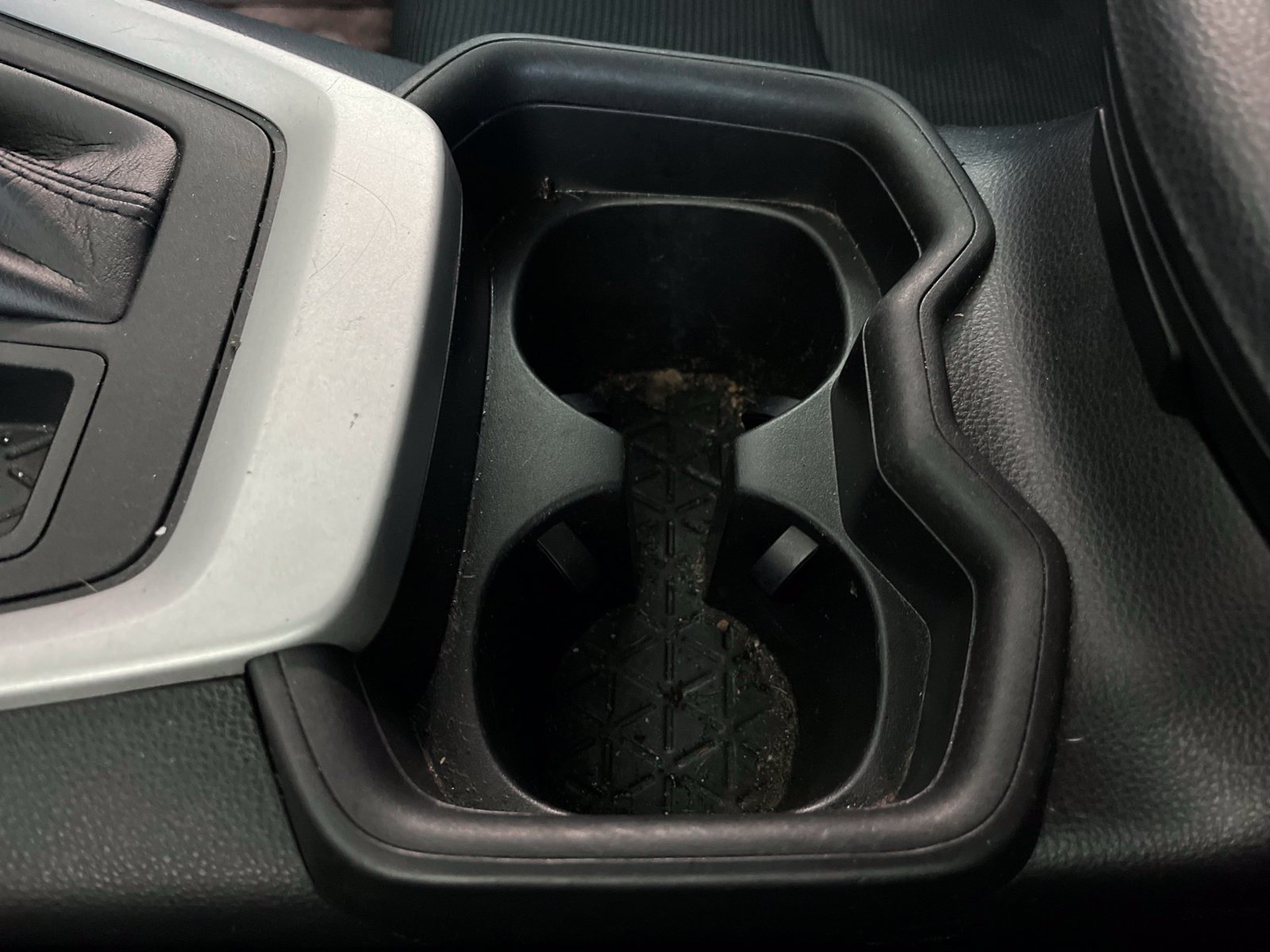 Used 2021 Toyota RAV4 LE AWD/4WD image 25