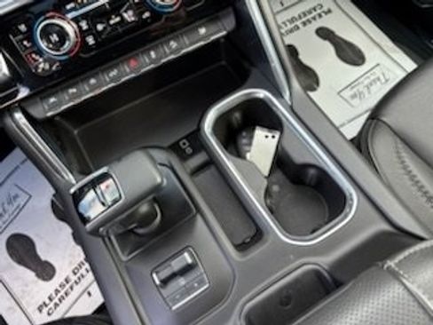 Used 2024 GMC Sierra 1500 Denali image 29