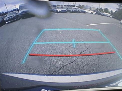 Used 2019 Toyota Highlander XLE image 8