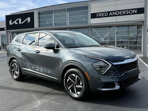 New 2025 Kia Sportage LX image 1