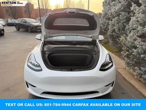 Used 2023 Tesla Model Y Long Range image 33