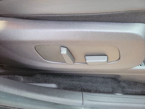 Used 2022 Kia Carnival SX FWD image 9