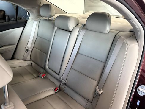 Used 2011 Acura TSX Sedan FWD image 41