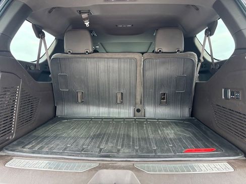 Used 2022 GMC Yukon XL Denali image 26