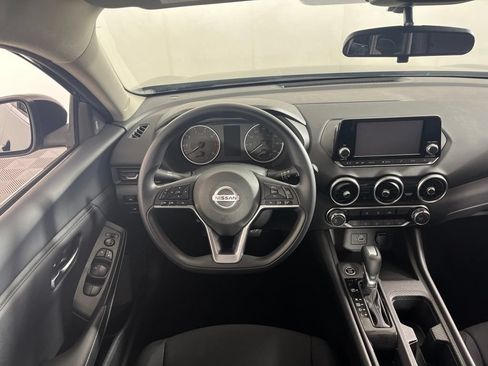 Used 2023 Nissan Sentra S FWD image 2