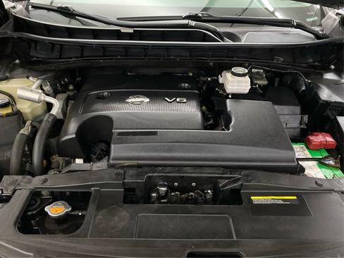 Used 2017 Nissan Murano S w/ Navigation Package AWD/4WD image 13
