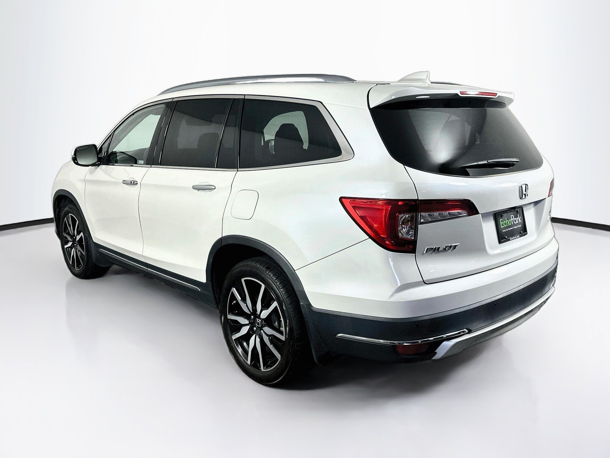 Used 2019 Honda Pilot Elite image 5