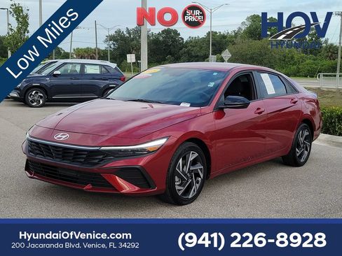 Certified 2025 Hyundai Elantra Sport FWD image 4