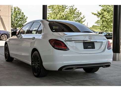 Used 2019 Mercedes-Benz C 300 4MATIC Sedan image 6