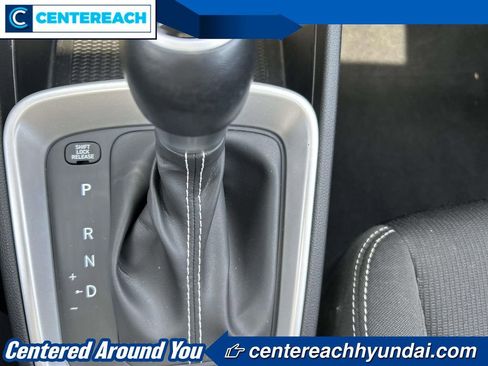 Used 2023 Hyundai Venue SEL w/ Cargo Package image 21