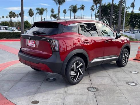 New 2026 Nissan Kicks SV w/ SV Premium Package image 7