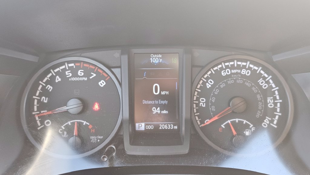 Used 2023 Toyota Tacoma SR RWD image 31