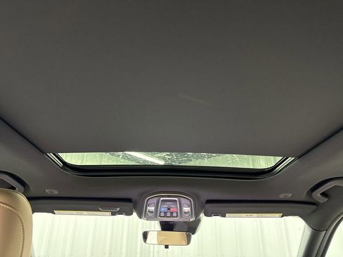 New 2026 Jeep Grand Cherokee Limited image 13