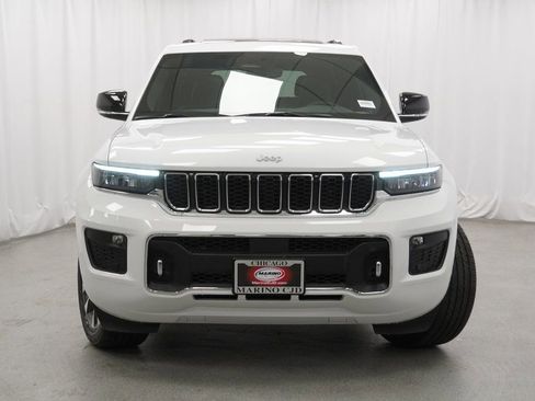 New 2025 Jeep Grand Cherokee Overland image 7
