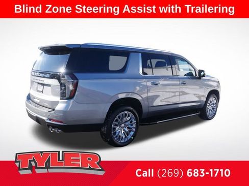 New 2026 Chevrolet Suburban Premier w/ Sun And Tow Package AWD/4WD image 8