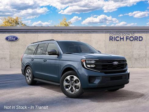 New 2027 Ford Expedition Active AWD/4WD image 4