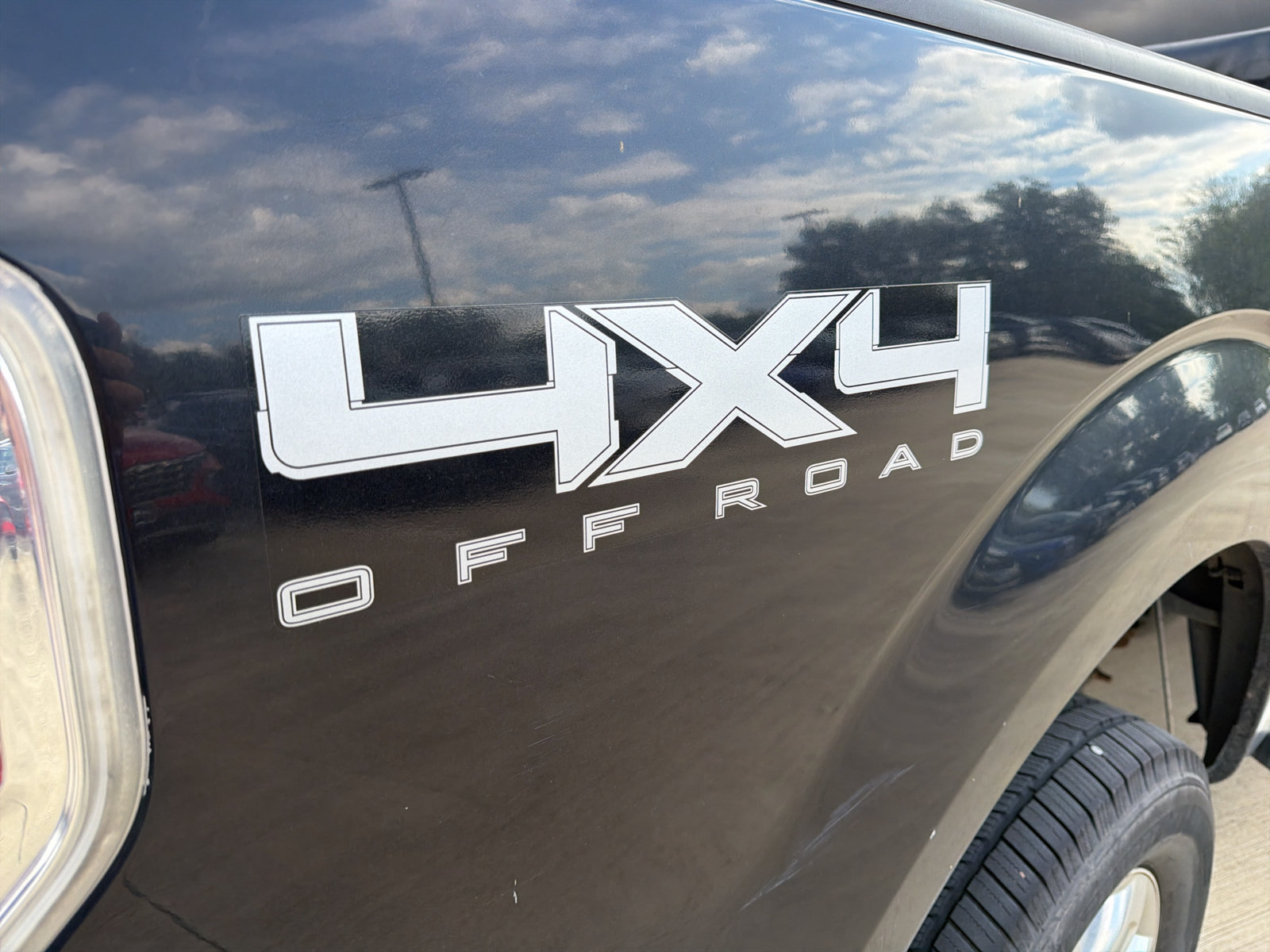 Used 2014 Ford F150 XLT w/ XLT Chrome Package AWD/4WD image 22
