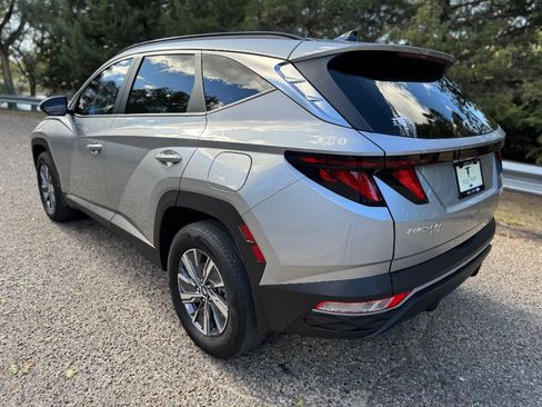 Used 2024 Hyundai Tucson Blue image 7