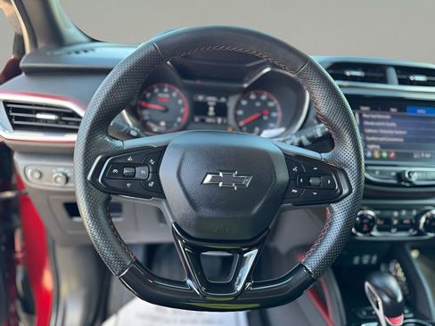 Used 2023 Chevrolet TrailBlazer RS w/ Convenience Package image 16