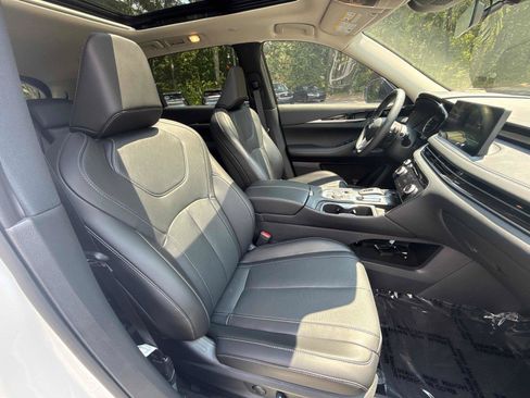 Used 2025 INFINITI QX60 Pure FWD image 26