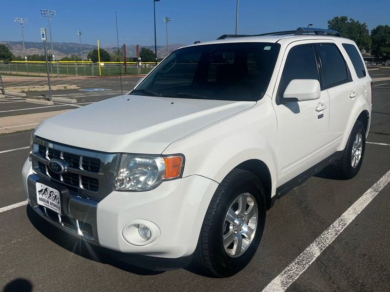 Used 2011 Ford Escape Limited image 1