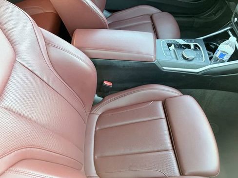 Used 2024 BMW 430i Convertible image 5