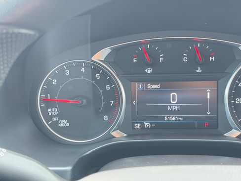 Used 2023 GMC Acadia SLE w/ Driver Convenience Package AWD/4WD image 18