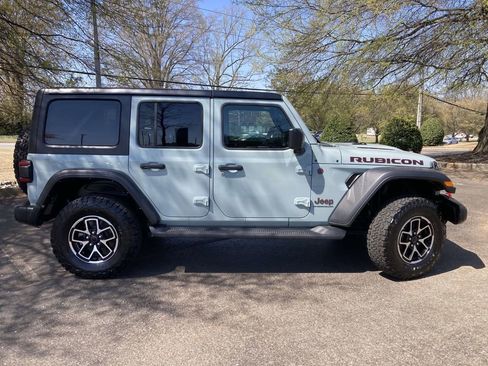 Used 2024 Jeep Wrangler Rubicon w/ Convenience Group image 2