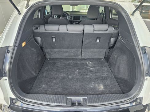 Used 2021 Honda HR-V Sport image 16