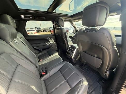 Used 2019 Land Rover Range Rover Sport HSE AWD/4WD image 17