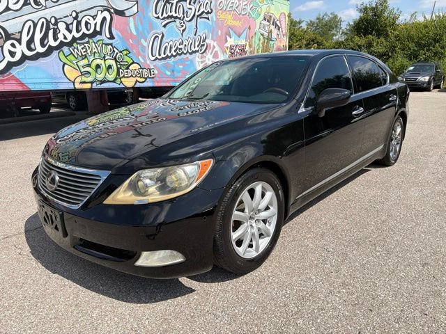 Used 2007 Lexus LS 460 L RWD image 3